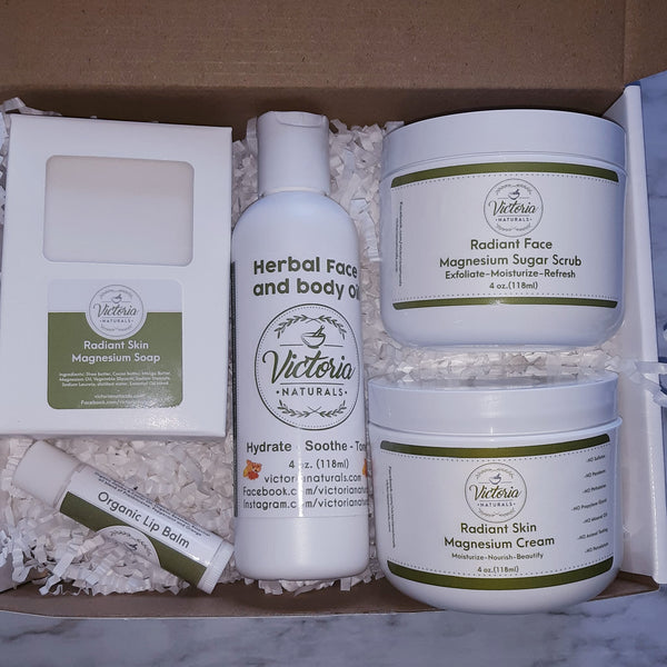 Natural Skincare SPA Gift Set β Rose, Turmeric, or Shea Butter Collection