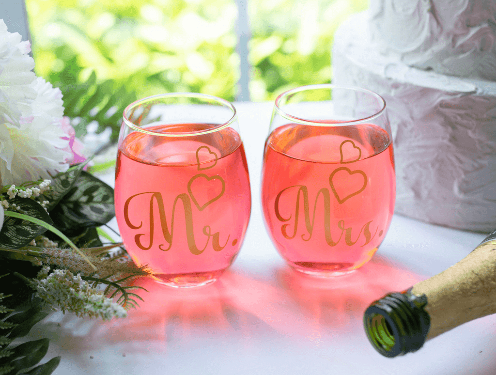 Mr and Mrs Stemless Wine Glass Set