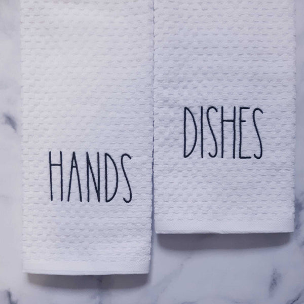 HANDS & DISHES Embroidered Kitchen Towel Set